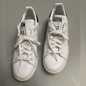 - Stan Smith Adidas Sneakers